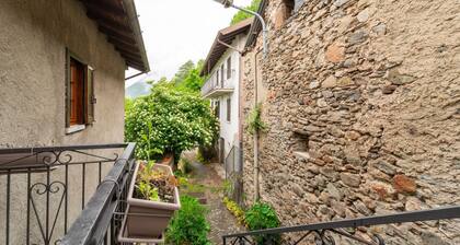 Un Balcone sul Lago by Wonderful Italy