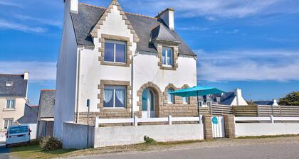 Maison pour 8, vue mer et piscine, Penmarch