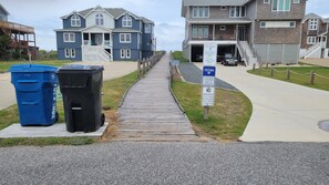 Property grounds - 114 Sandbar, Oceanside, Pool, Private Beach Access (Duck)