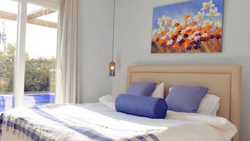 Habitación Deluxe | Caja de seguridad en la habitación, cortinas blackout y insonorización