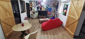 Dining - Popartspa Location Maison sur Calais"loft" Jacuzzi, Sauna (Calais)