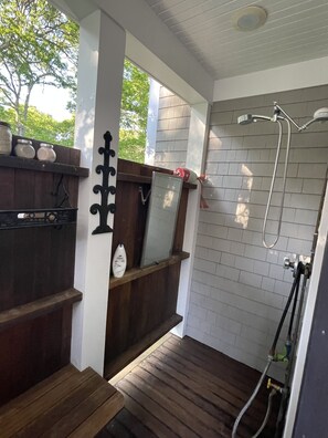 Shower, jetted tub, hair dryer, soap