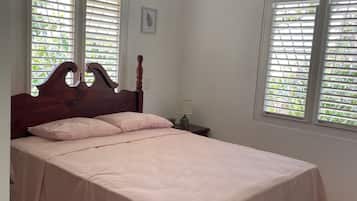 Rumah Klasik | 2 kamar tidur dan seprai linen
