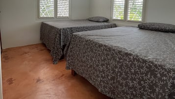 Classic House | 2 bilik tidur, cadar katil
