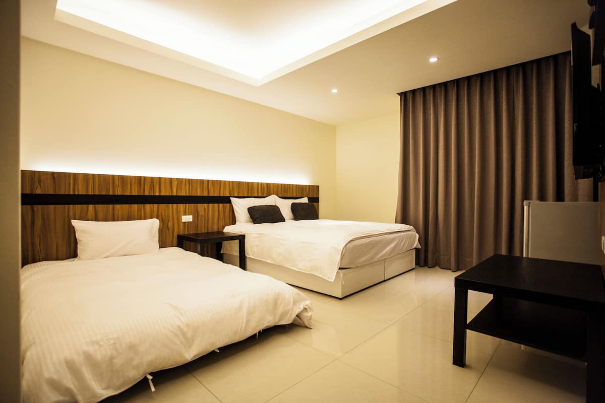 Basic Quadruple Room | Free WiFi