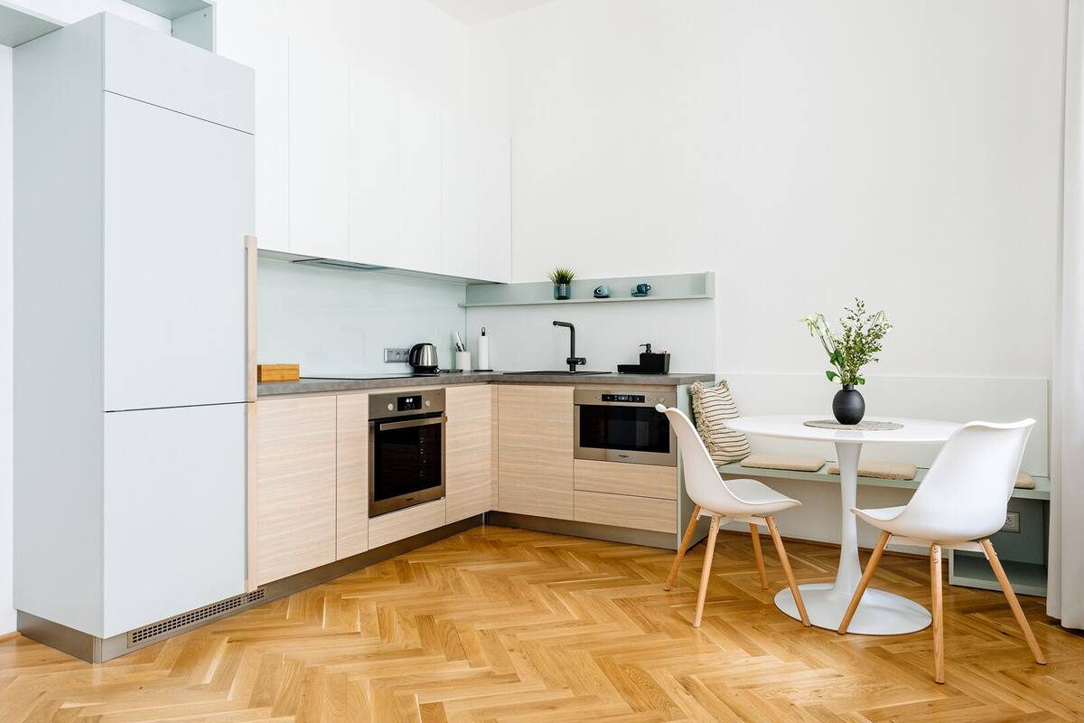 Standaard appartement | Woonruimte | Een smart-tv
