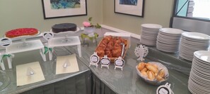 Free daily buffet breakfast  - HOTEL MADDALENA (Ravenna)
