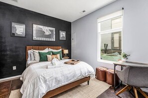 3 chambres, bureau, Wi-Fi, draps fournis