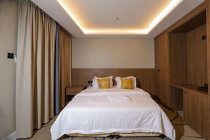 Interior detail - Howard Johnson by Wyndham Riyadh Al Nasiriyah (Riyadh)