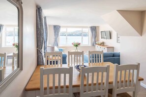 Interior - 30 Church Street - a charming coastal cottage in the centre of Salombe (Salcombe)