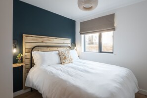 3 chambres, fer et planche à repasser, Wi-Fi gratuit, draps fournis