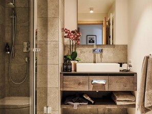 Bộ trải giường bằng vải Frette của Ý, bộ đồ giường cao cấp 