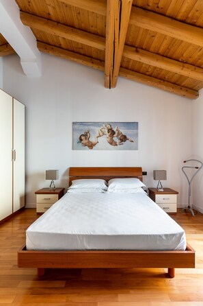 經典公寓 | 1 間臥室、  熨斗/熨衣板、床單