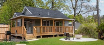 Creek Stay Retreat New Listing 