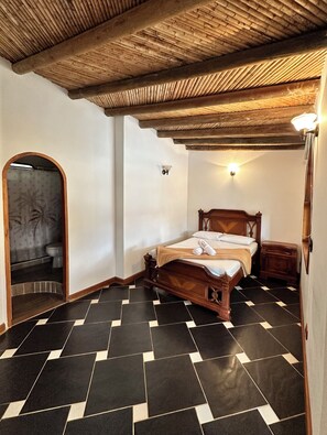 Kahden hengen standard-huone | Yksilöllisesti sisustettu, yksilöllisesti kalustettu, ilmainen Wi-Fi