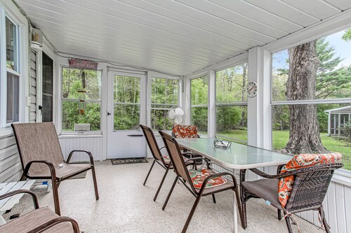 Charming home with sunroom, large yard, full kitchen, & washer/dryer