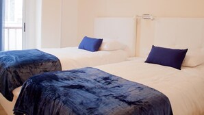 1 bedroom, iron/ironing board - Catalina Home near Las Canteras Beach (Las Palmas de Gran Canaria)