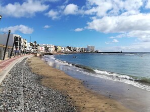 Beach nearby - Al Alba House in Playa de Arinaga (Agüimes)