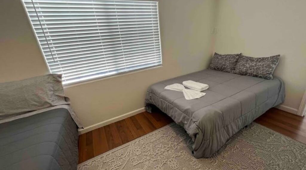 2 slaapkamers, een bureau, gratis wifi, beddengoed