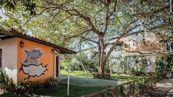 Fachada da propriedade