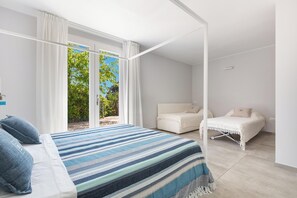 5 chambres, accès à Internet, literie fournie