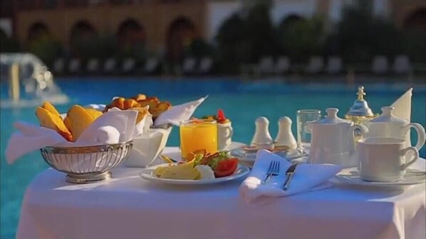 Petit déjeuner continental compris tous les jours