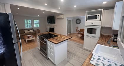 Newly Renovated 3 Bedroom, 1.5 Bath Rental in Hyannis, 1.5 miles to beach