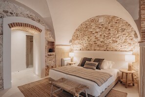 尊荣套房 | 特色装修、特色家居、隔音、免费 WiFi