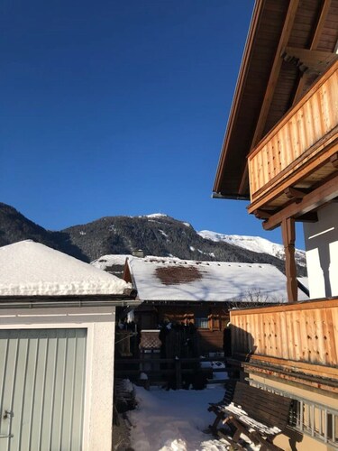 Gemütliches Ferienhaus im Herzen von 4 Skigebieten (mit geteilter Küche)