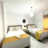 Family Room, Multiple Beds, Ensuite | Egyptian cotton sheets, premium bedding, pillowtop beds