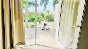 Departamento básico | Terraza o patio