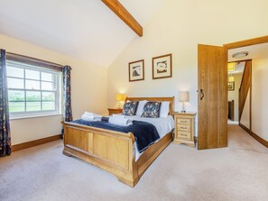 4 chambres, accès au Wi-Fi (inclus), literie fournie