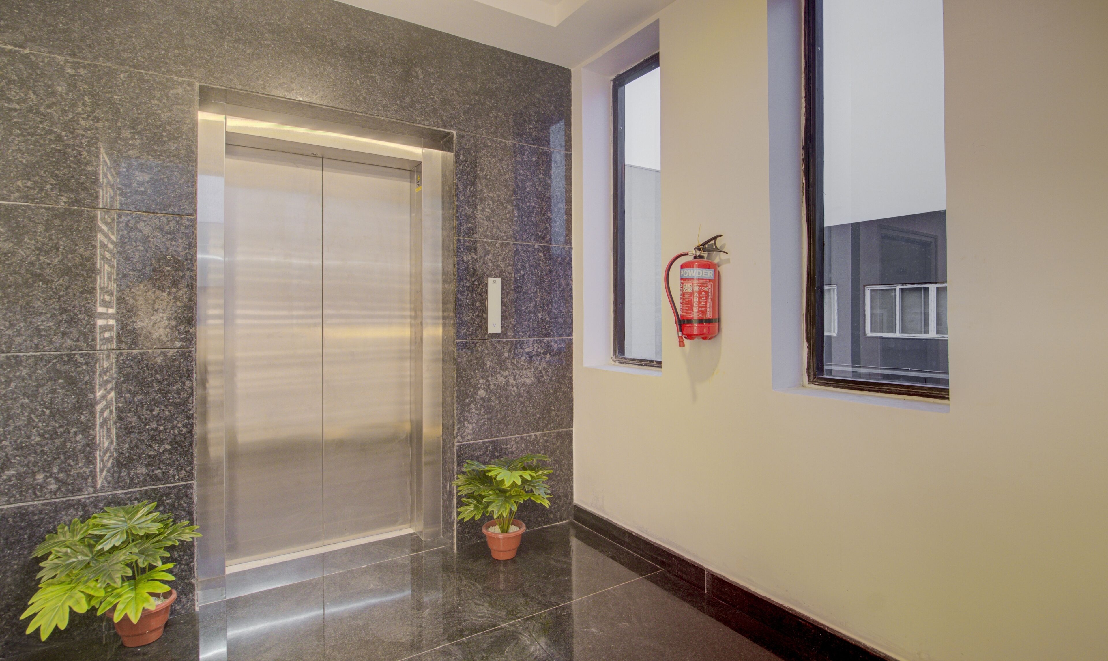 Foto - Treebo De Alphabet Kondapur