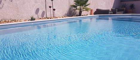 Utomhuspool