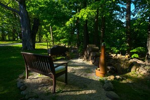 Property grounds - Historic Schoolhouse Minutes From Jay Peak (Westfield)