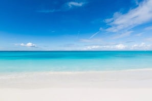 Am Strand, Liegestühle, Strandtücher