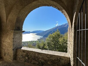 Property grounds - Carosa - Luxusberghaus mit Seeblick (Peglio)