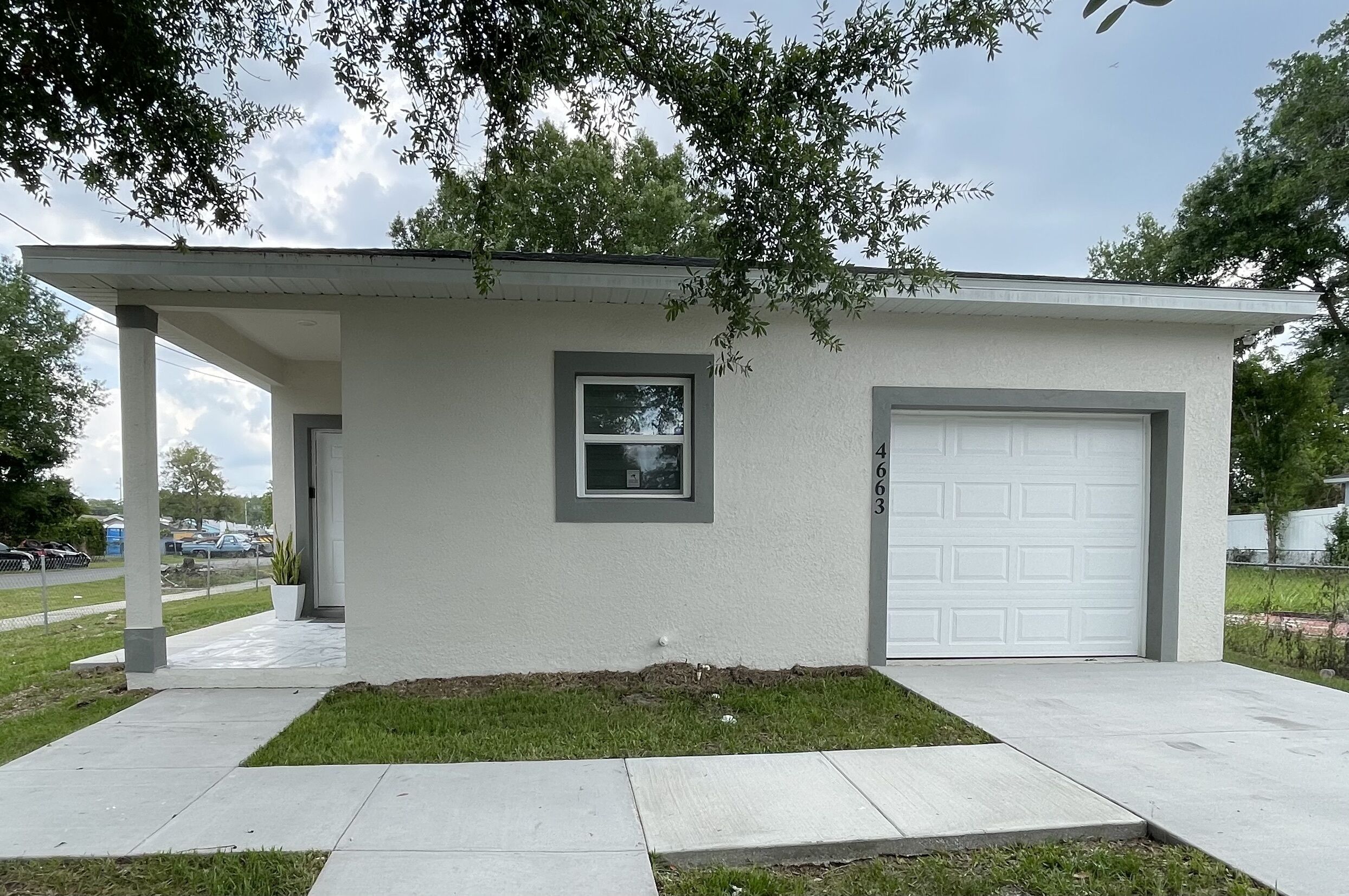 3BD/2BTH Home Near Downtown Orlando
