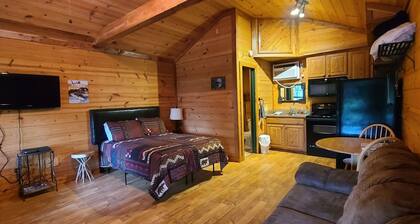 The Hideaway at Northside Marina & Resort