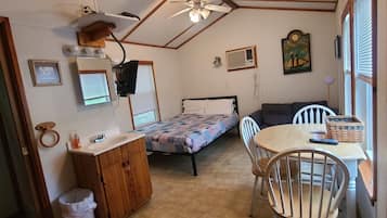 1 habitación, wifi y ropa de cama