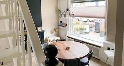 Cozy home Sint Philipsland with 2 bathrooms (for business trips)