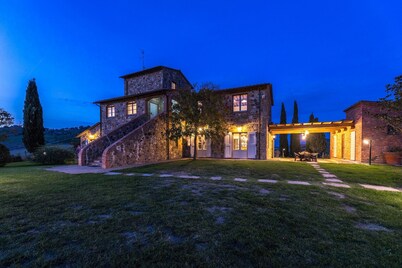 Le Colombelline 12, Emma Villas