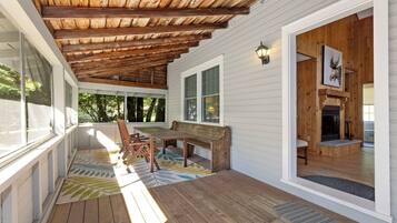 Redwing | Terrace/patio