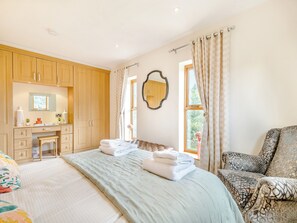 4 Schlafzimmer, kostenloses WLAN, Bettwäsche