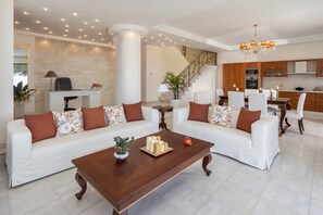 TV, fireplace - Vista Mare Villa by Estia (Rodia)