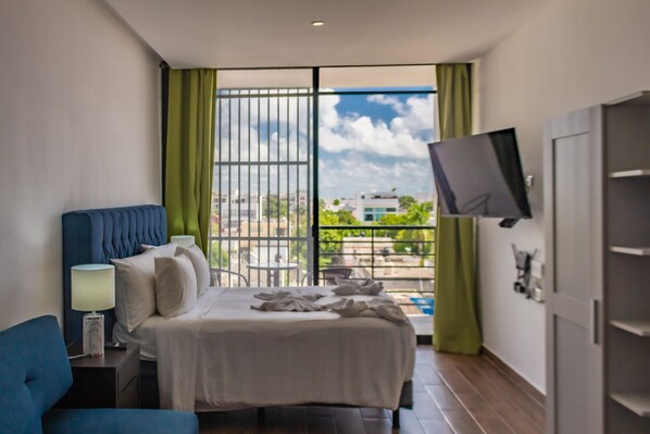 1 habitación, tabla de planchar con plancha, wifi y ropa de cama 