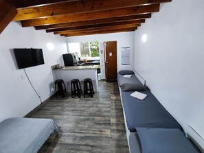 1 chambre, draps fournis
