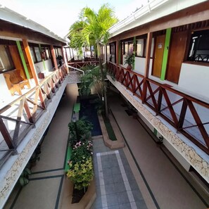 Property grounds - Spacious and welcoming home (San Andres Isla)