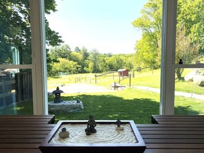 Interior - Zen Inspired Retreat with Private Forest Trails (Uxbridge)