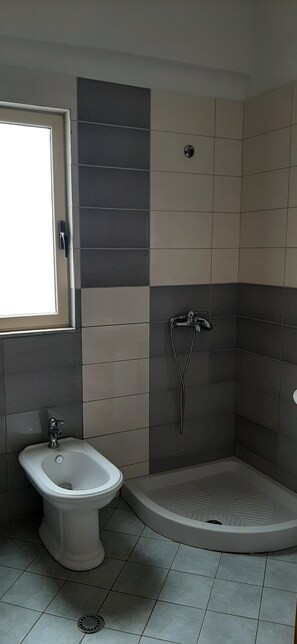 Handtücher, Toilettenpapier